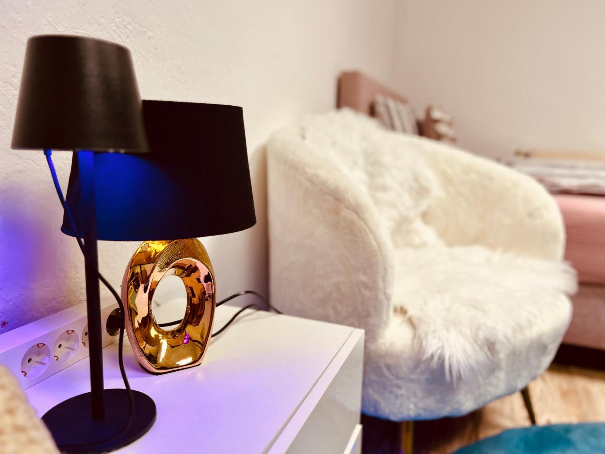 Cologne Luxe Living: Opulent Elegance Unleashed Leilighet Eksteriør bilde